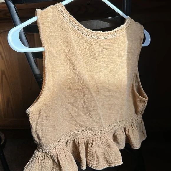 Zara crop top - New with tags - Picture 3 of 3